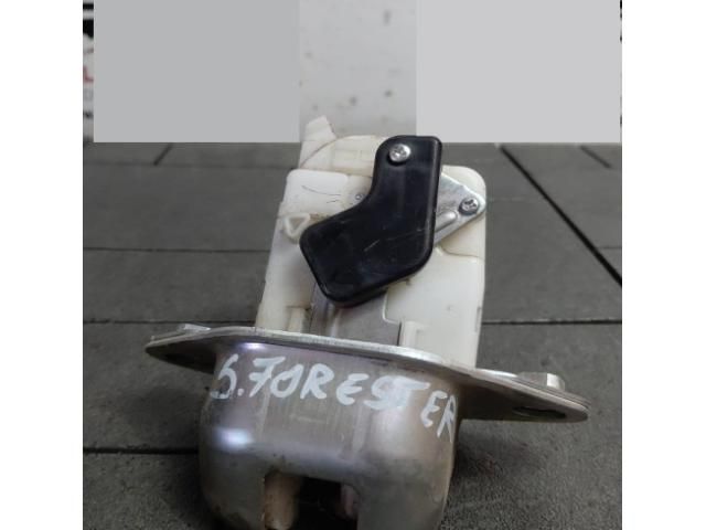 bontott SUBARU FORESTER Csomagtérajtó Zárszerkezet