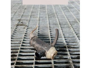 bontott SUBARU FORESTER Első Ablakmosó Szivattyú