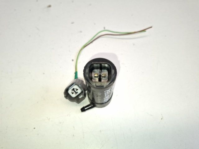 bontott SUBARU FORESTER Első Ablakmosó Szivattyú