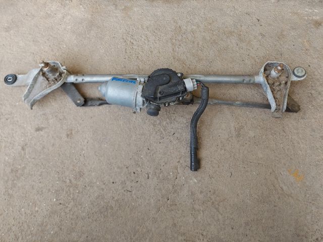 bontott SUBARU FORESTER Első Ablaktörlő Szerkezet Motorral