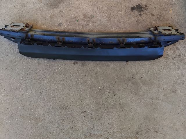 bontott SUBARU FORESTER Első Lökhárító Merevítő (Fém)