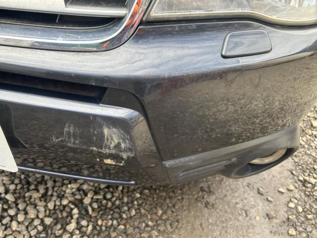 bontott SUBARU FORESTER Első Lökhárító (Üresen)