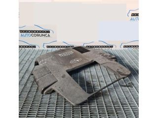 bontott SUBARU FORESTER Felső Hűtőburkolat