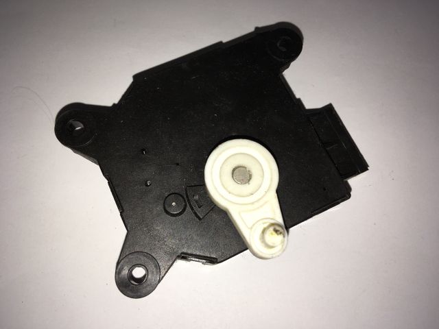 bontott SUBARU FORESTER Fűtés Állító Motor