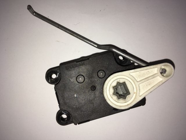 bontott SUBARU FORESTER Fűtés Állító Motor