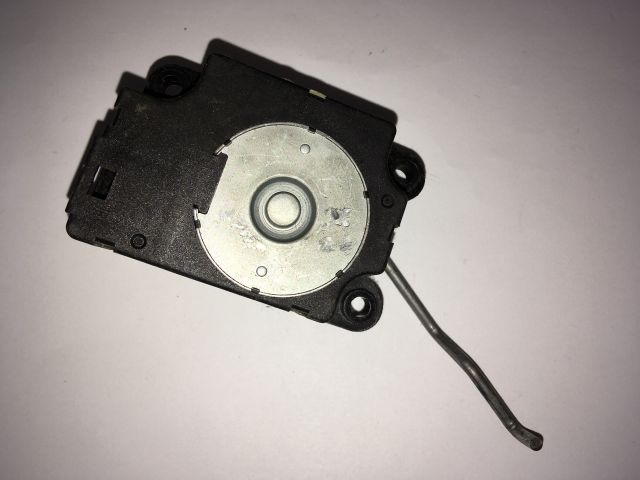 bontott SUBARU FORESTER Fűtés Állító Motor