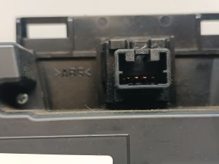 bontott SUBARU FORESTER Fűtéskapcsoló (digit klímás)