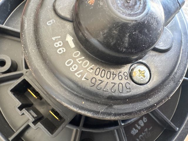 bontott SUBARU FORESTER Fűtőmotor (Klímás)