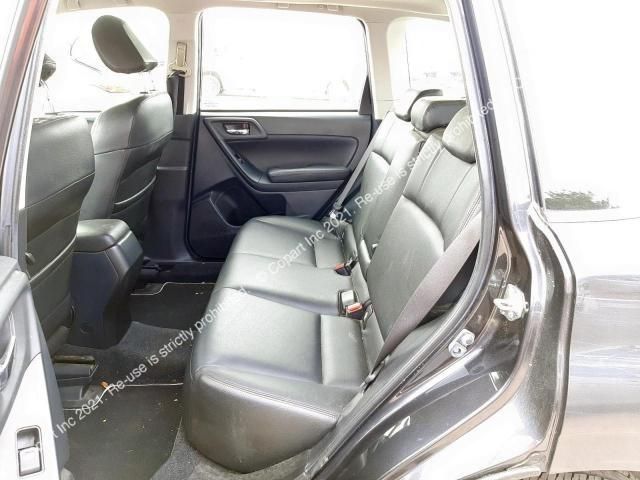 bontott SUBARU FORESTER Hátsó középső Szellőző