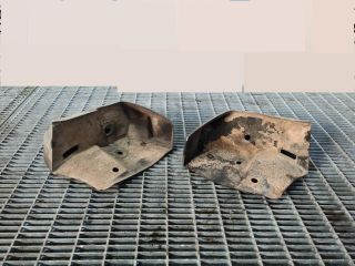 bontott SUBARU FORESTER Hátsó Sárvédő Gumi Pár