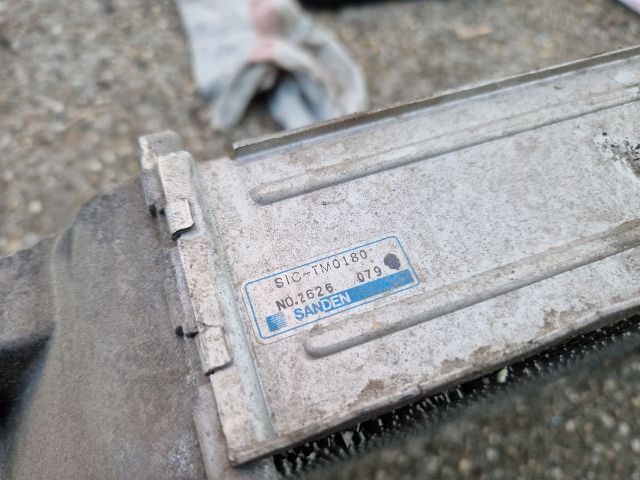 bontott SUBARU FORESTER Intercooler