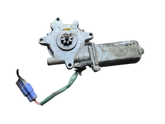 bontott SUBARU FORESTER Jobb első Ablakemelő Motor