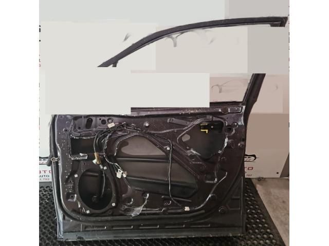 bontott SUBARU FORESTER Jobb első Ajtó (Üres lemez)