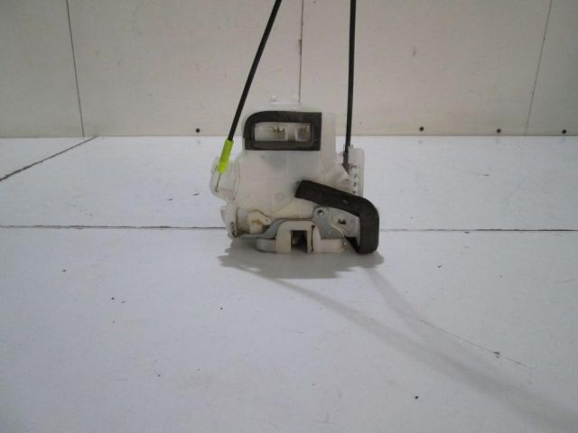 bontott SUBARU FORESTER Jobb első Ajtózár