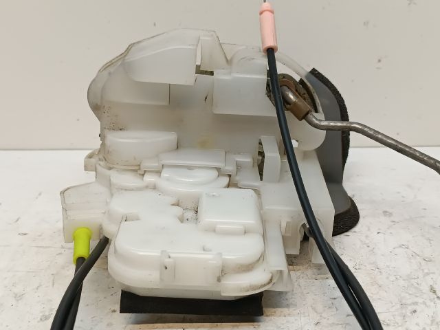 bontott SUBARU FORESTER Jobb első Ajtózár