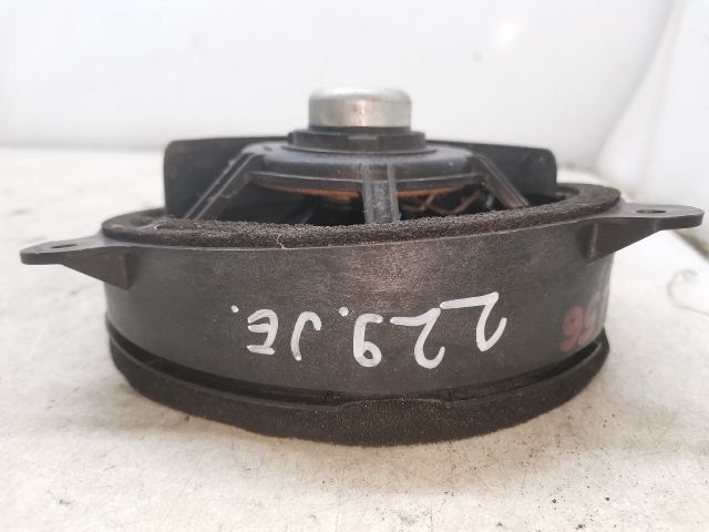 bontott SUBARU FORESTER Jobb első Hangszóró