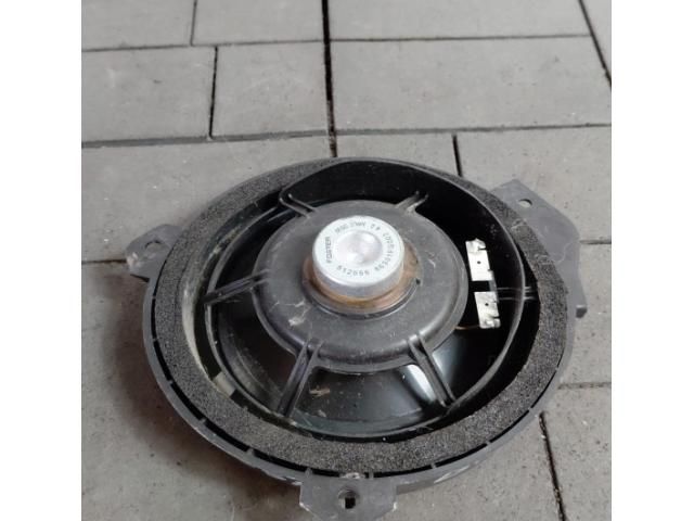 bontott SUBARU FORESTER Jobb első Hangszóró