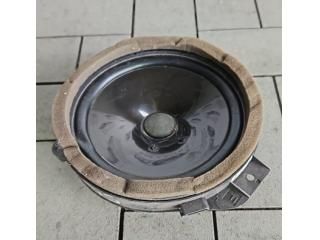 bontott SUBARU FORESTER Jobb első Hangszóró