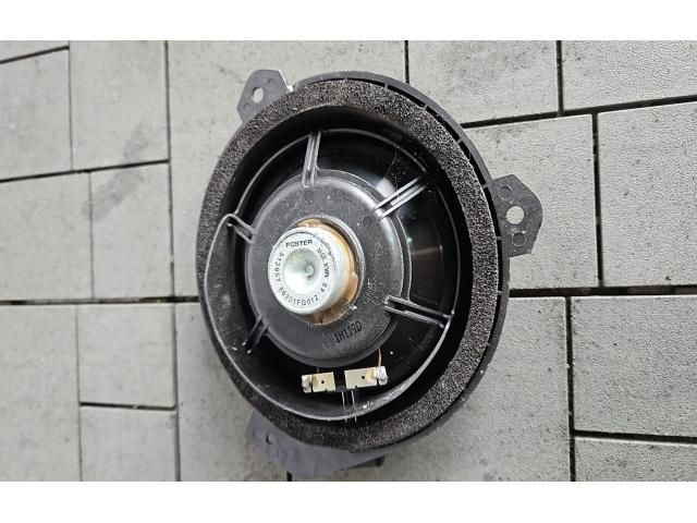 bontott SUBARU FORESTER Jobb első Hangszóró