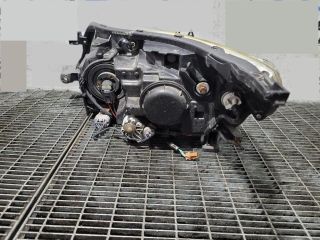 bontott SUBARU FORESTER Jobb Fényszóró