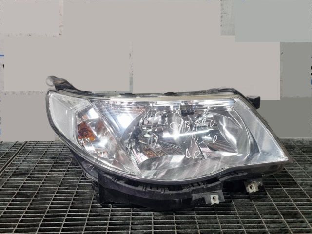 bontott SUBARU FORESTER Jobb Fényszóró