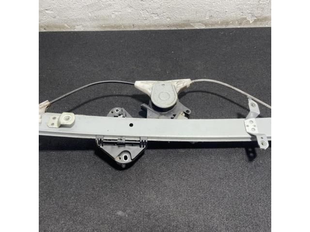 bontott SUBARU FORESTER Jobb hátsó Ablakemelő Szerkezet (Elektromos)