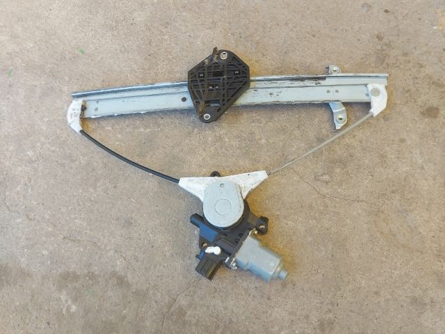 bontott SUBARU FORESTER Jobb hátsó Ablakemelő Szerkezet (Elektromos)