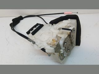 bontott SUBARU FORESTER Jobb hátsó Ajtózár Motor