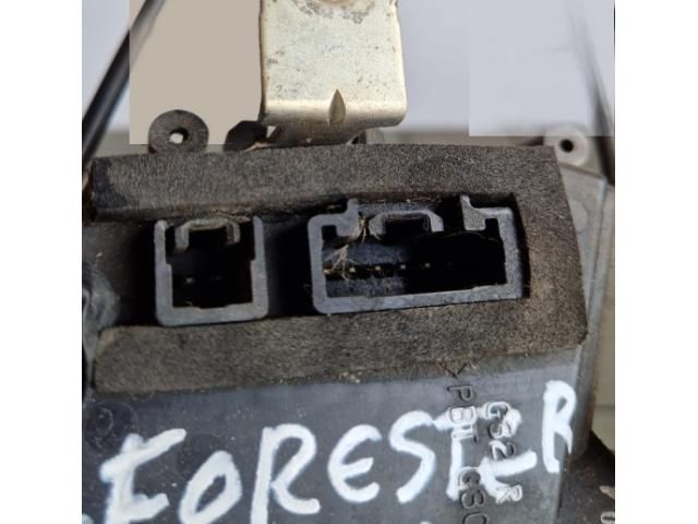 bontott SUBARU FORESTER Jobb hátsó Ajtózár