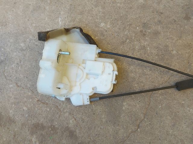 bontott SUBARU FORESTER Jobb hátsó Ajtózár