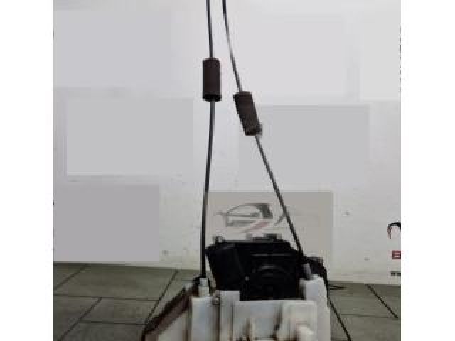 bontott SUBARU FORESTER Jobb hátsó Ajtózár