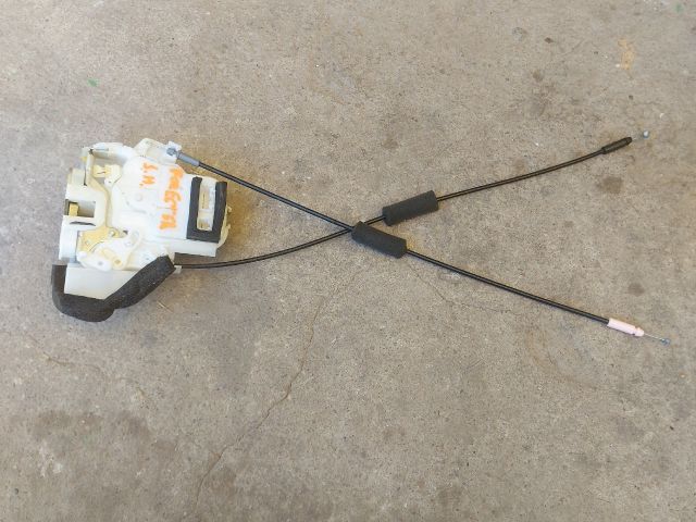 bontott SUBARU FORESTER Jobb hátsó Ajtózár