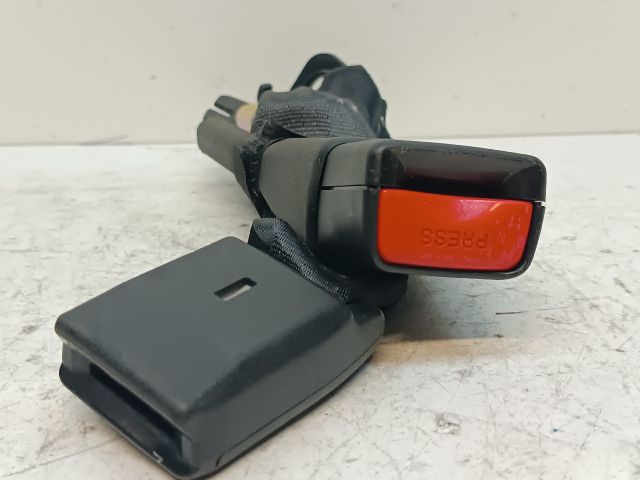 bontott SUBARU FORESTER Jobb hátsó Biztonsági Öv Csat