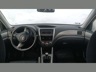 bontott SUBARU FORESTER Jobb hátsó Fejtámla