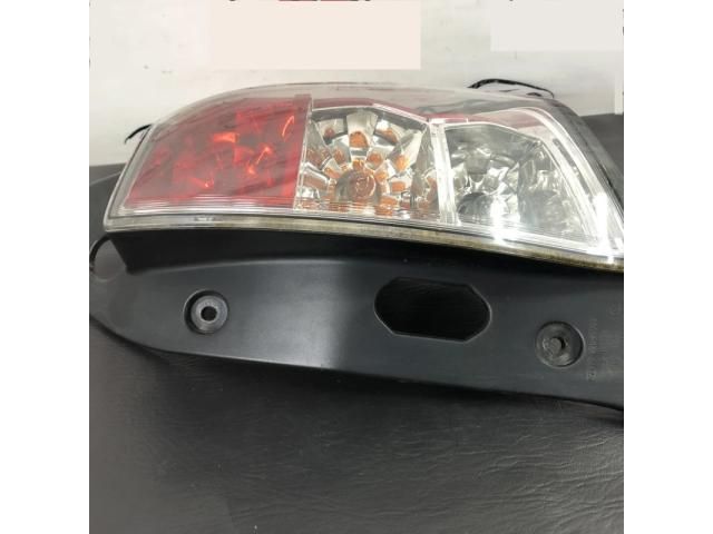 bontott SUBARU FORESTER Jobb Külső Hátsó Lámpa