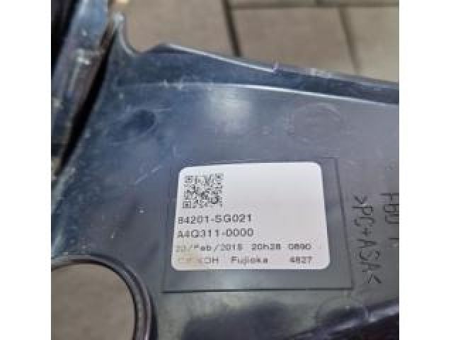 bontott SUBARU FORESTER Jobb Külső Hátsó Lámpa