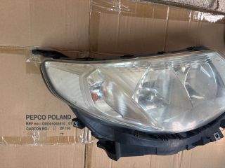 bontott SUBARU FORESTER Jobb Xenon Fényszóró