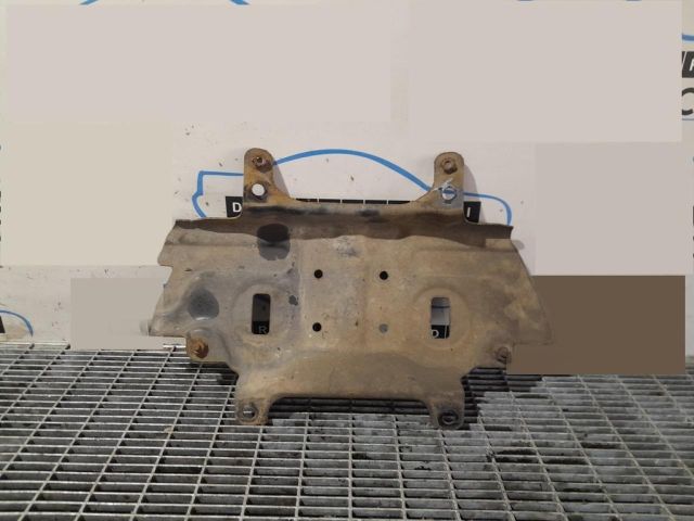 bontott SUBARU FORESTER Kartervédő