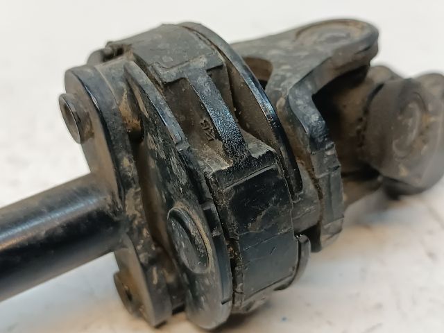 bontott SUBARU FORESTER Kormánykardán