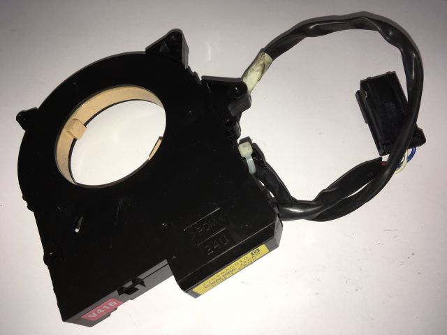 bontott SUBARU FORESTER Kormányszög Jeladó