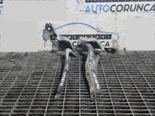 bontott SUBARU FORESTER Motorháztető Zsanér Pár