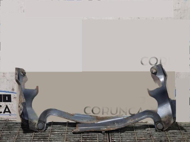 bontott SUBARU FORESTER Motorháztető Zsanér Pár