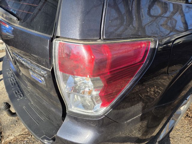 bontott SUBARU FORESTER Navigációs Fejegység