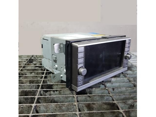 bontott SUBARU FORESTER Navigációs Fejegység