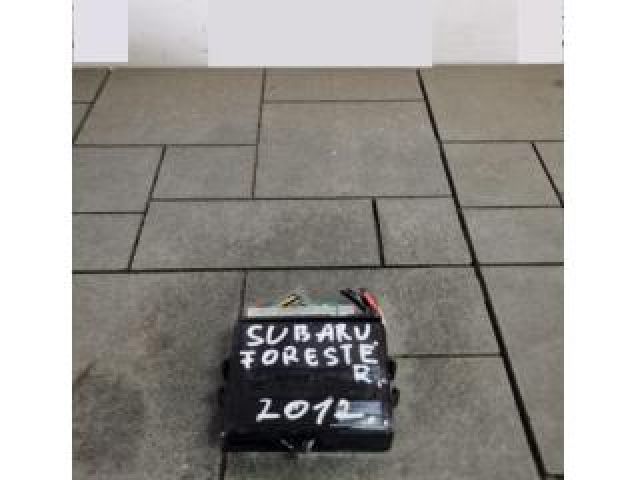 bontott SUBARU FORESTER Riasztó Központ