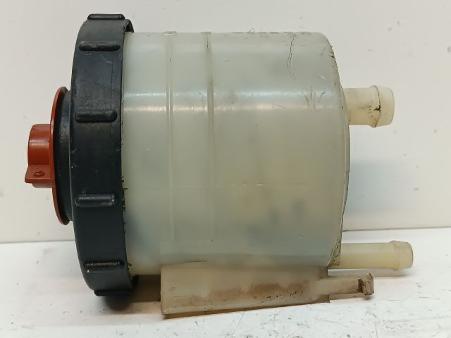 bontott SUBARU FORESTER Szervóolaj Tartály