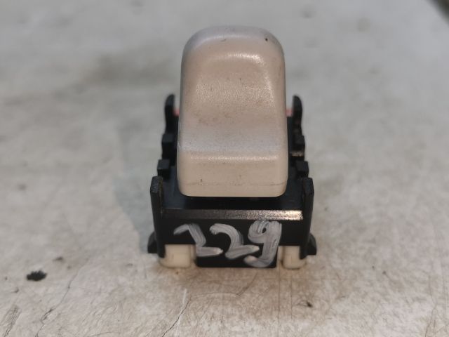 bontott SUBARU FORESTER Tetőablak Kapcsoló