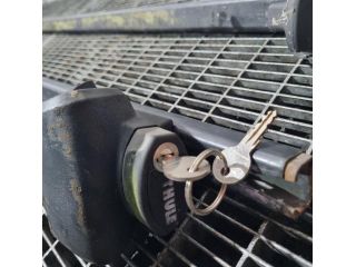 bontott SUBARU FORESTER Tetősín Pár