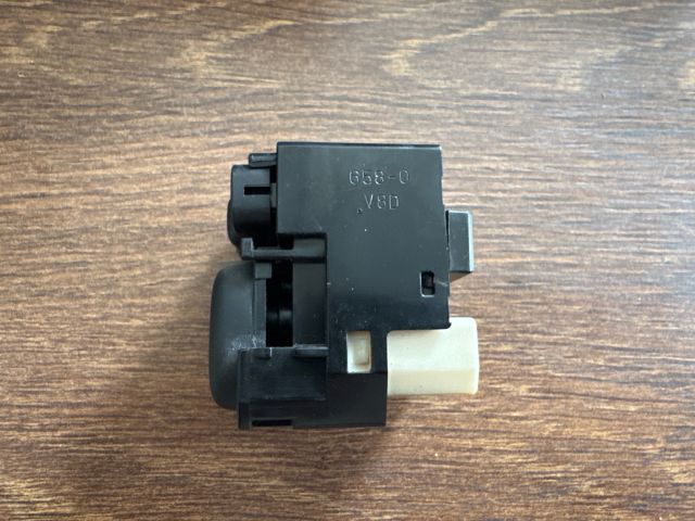 bontott SUBARU FORESTER Tükör Kapcsoló