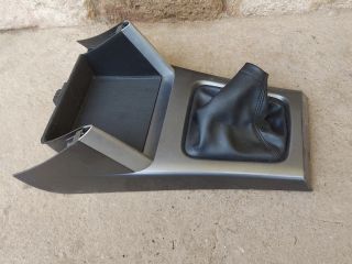 bontott SUBARU FORESTER Váltószoknya